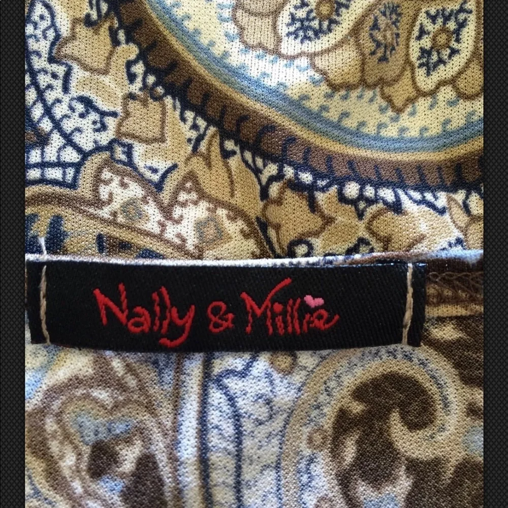 NALLY & MILLIE Blouse Boho V Neck Stretchy Crossover Paisley Brown